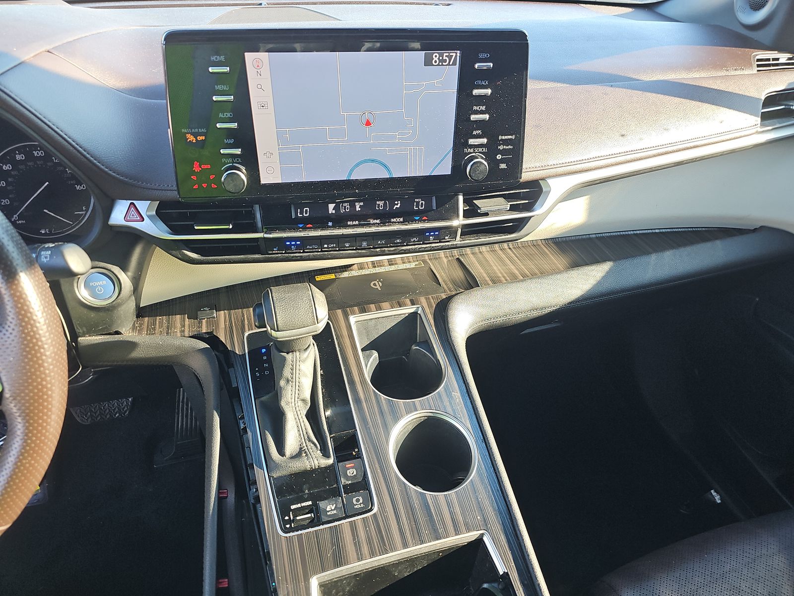 2024 Toyota Sienna Platinum AWD