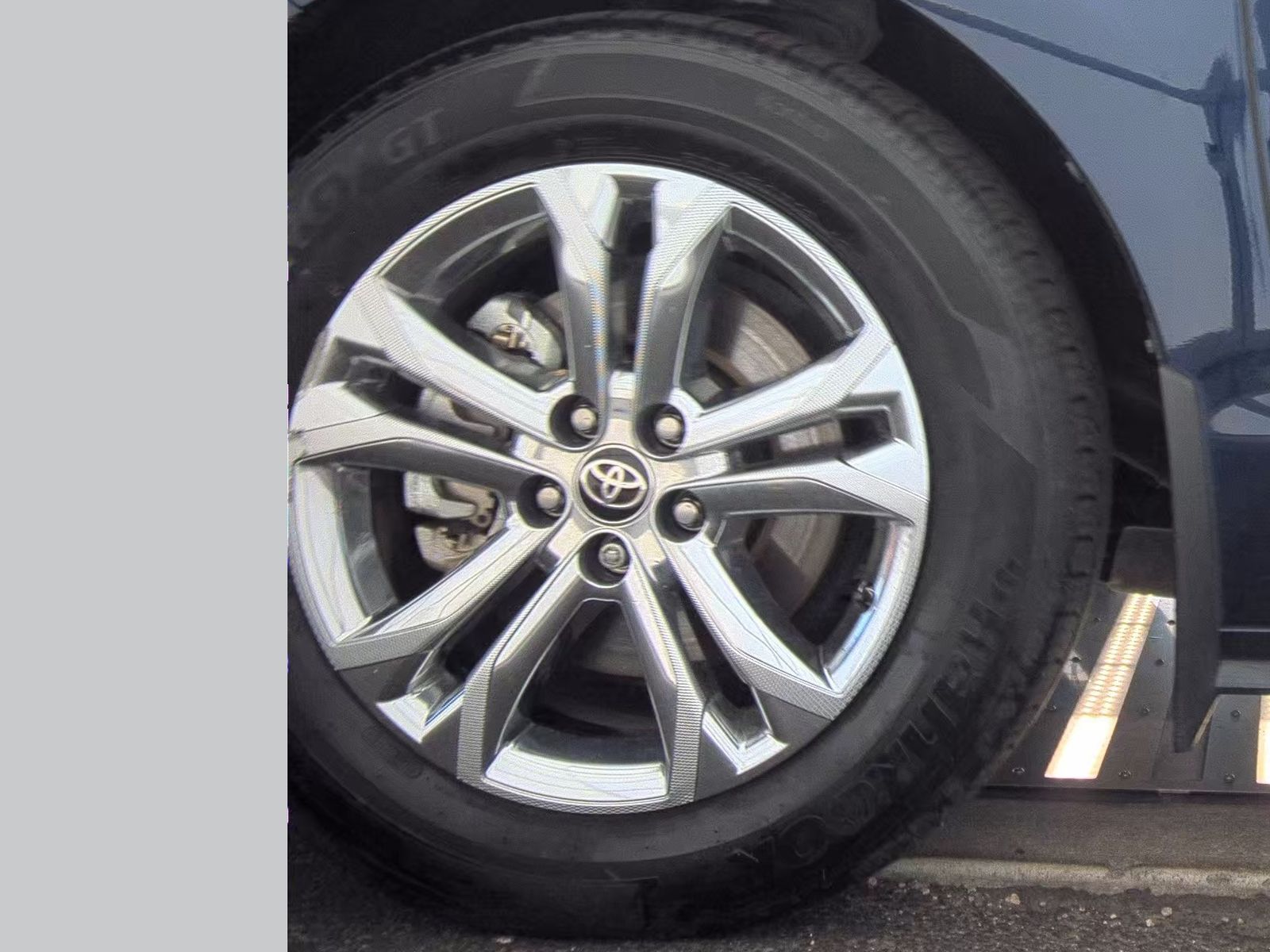 2024 Toyota Sienna Platinum AWD