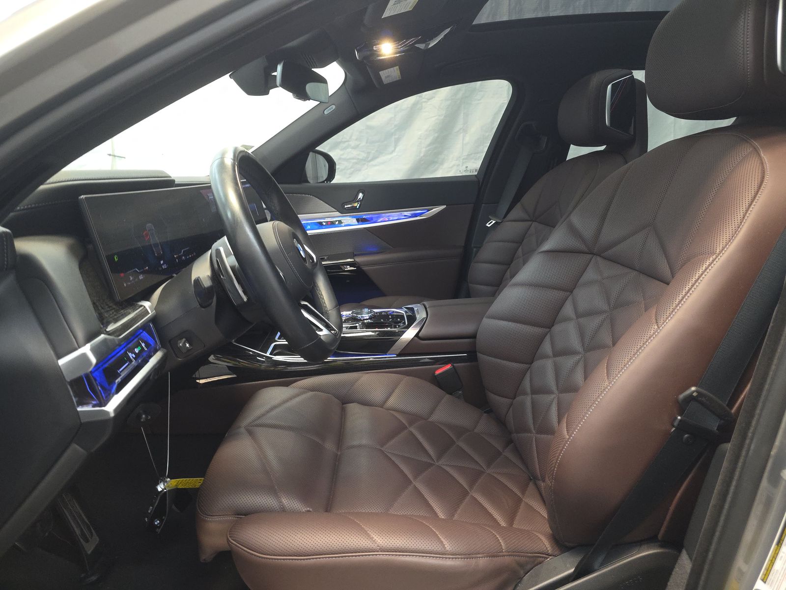 2023 BMW 7 Series 740i RWD