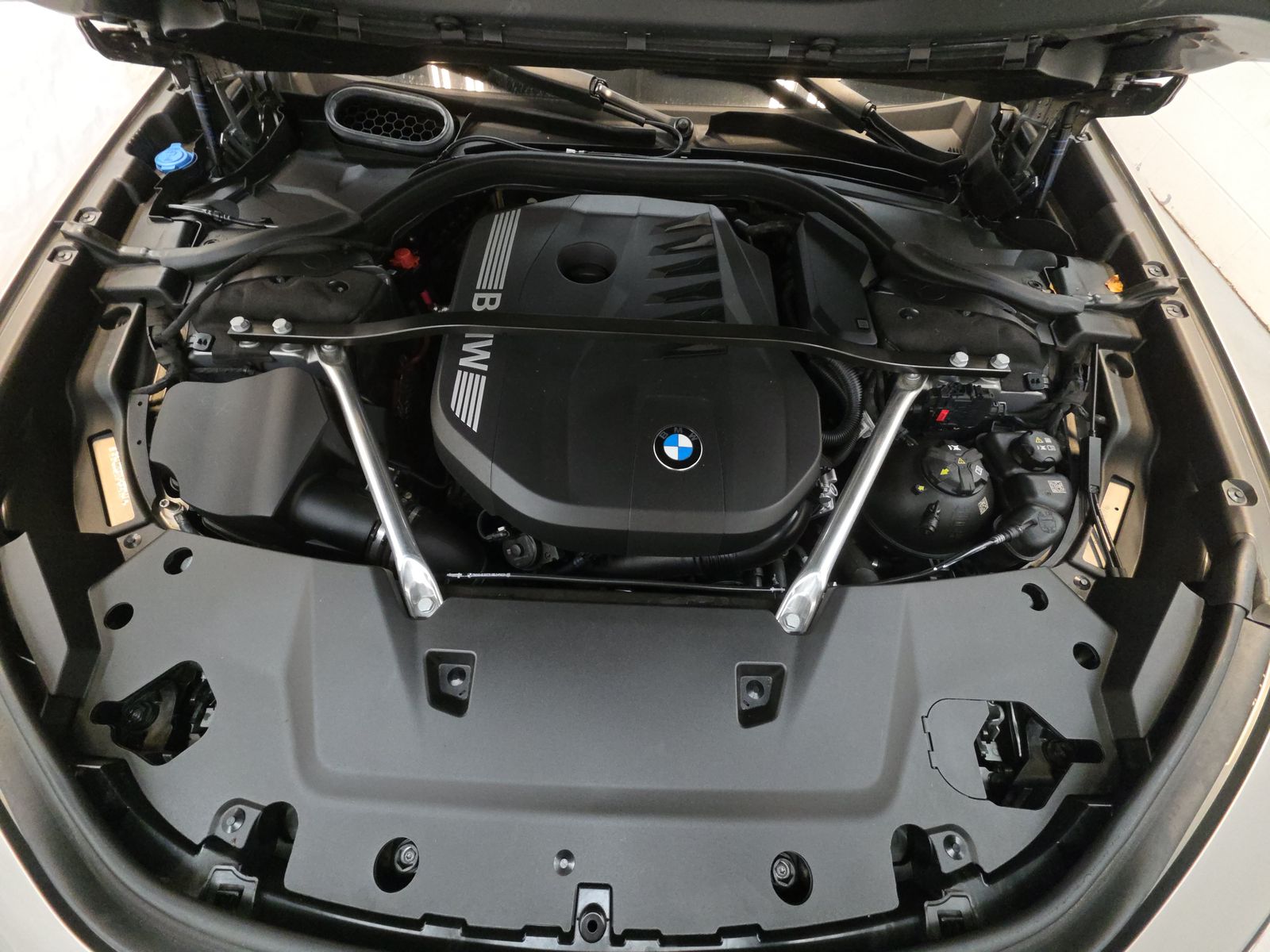 2023 BMW 7 Series 740i RWD