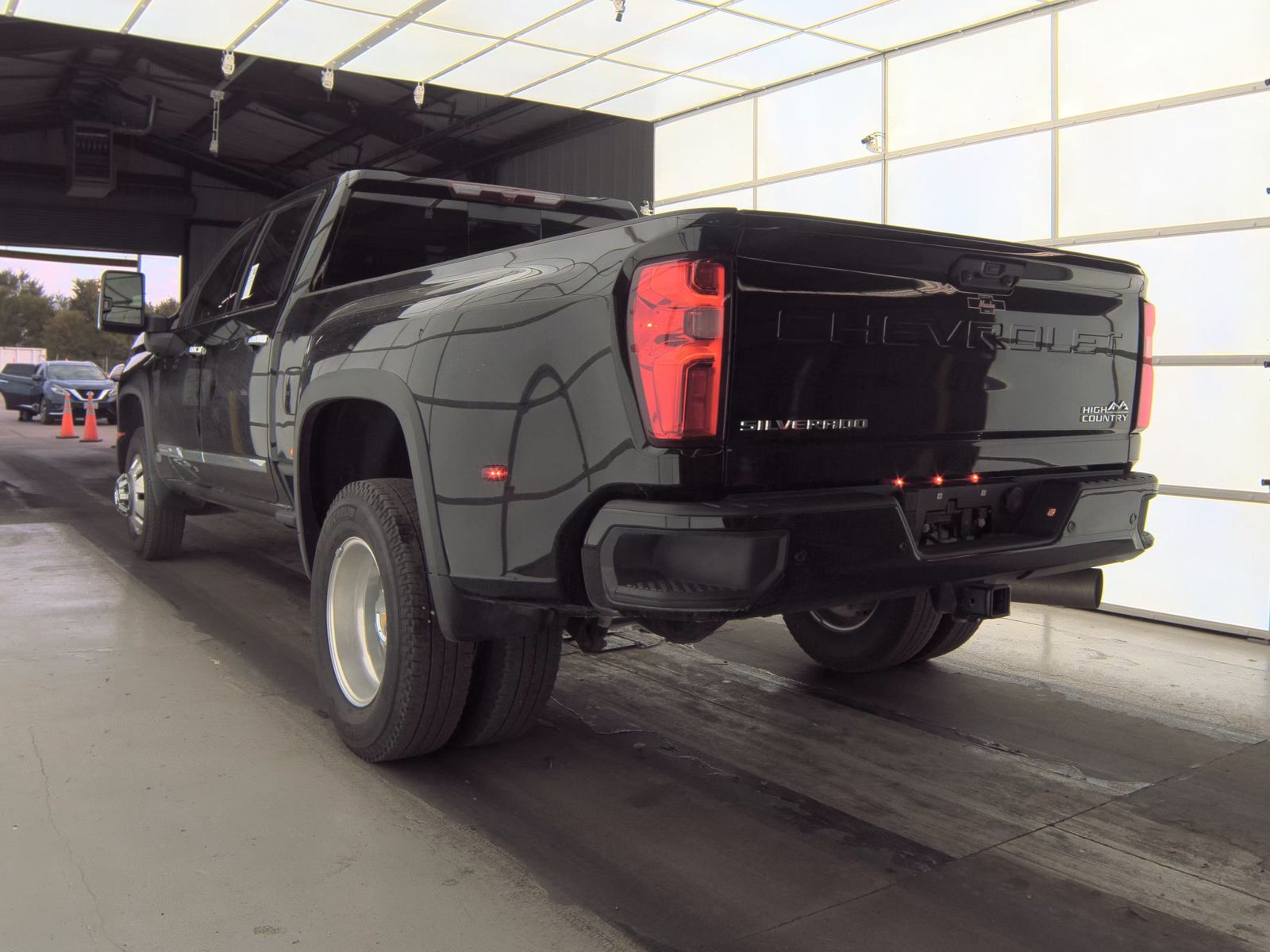 2025 Chevrolet Silverado 3500HD High Country AWD