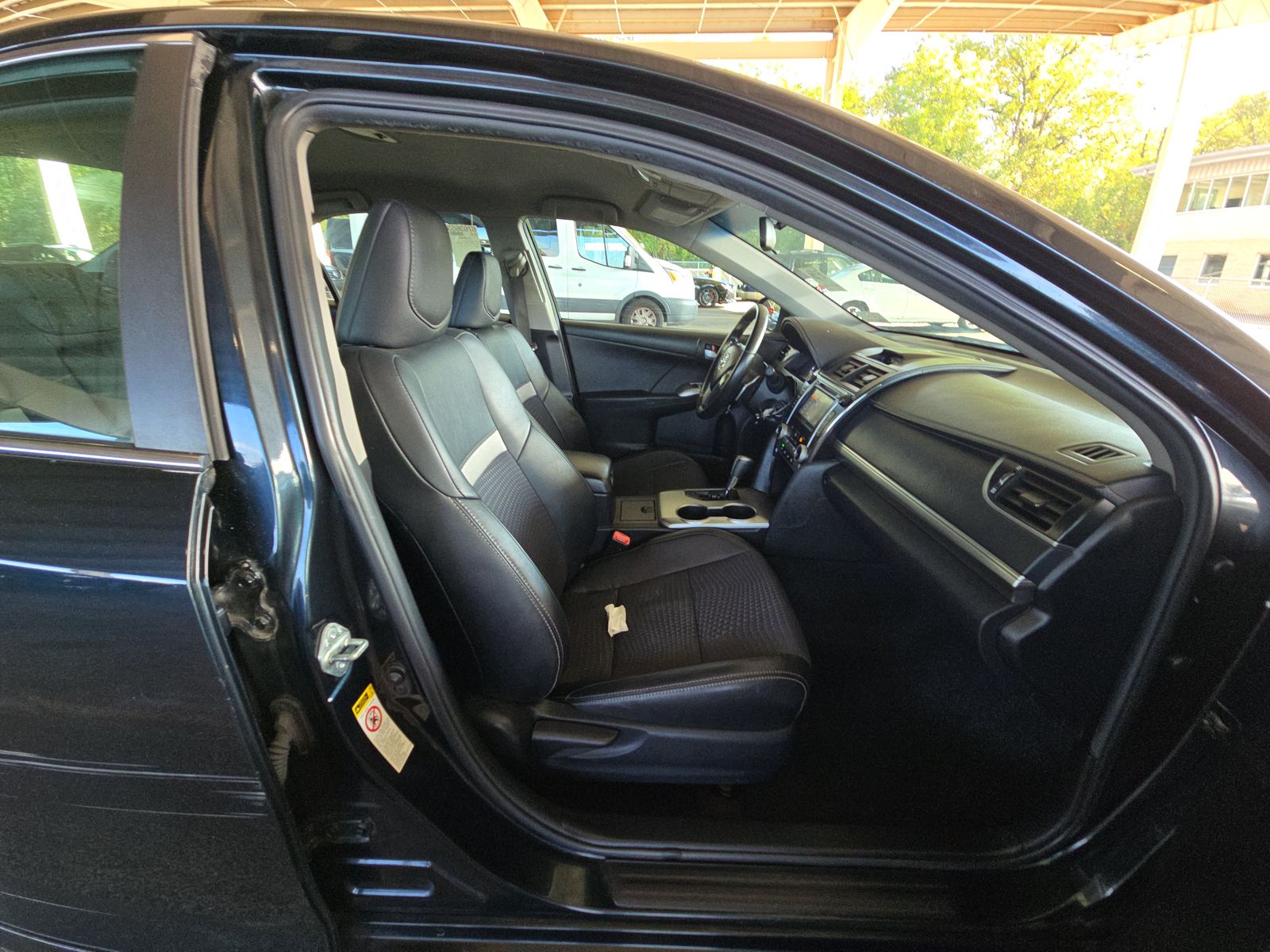 2012 Toyota Camry SE FWD