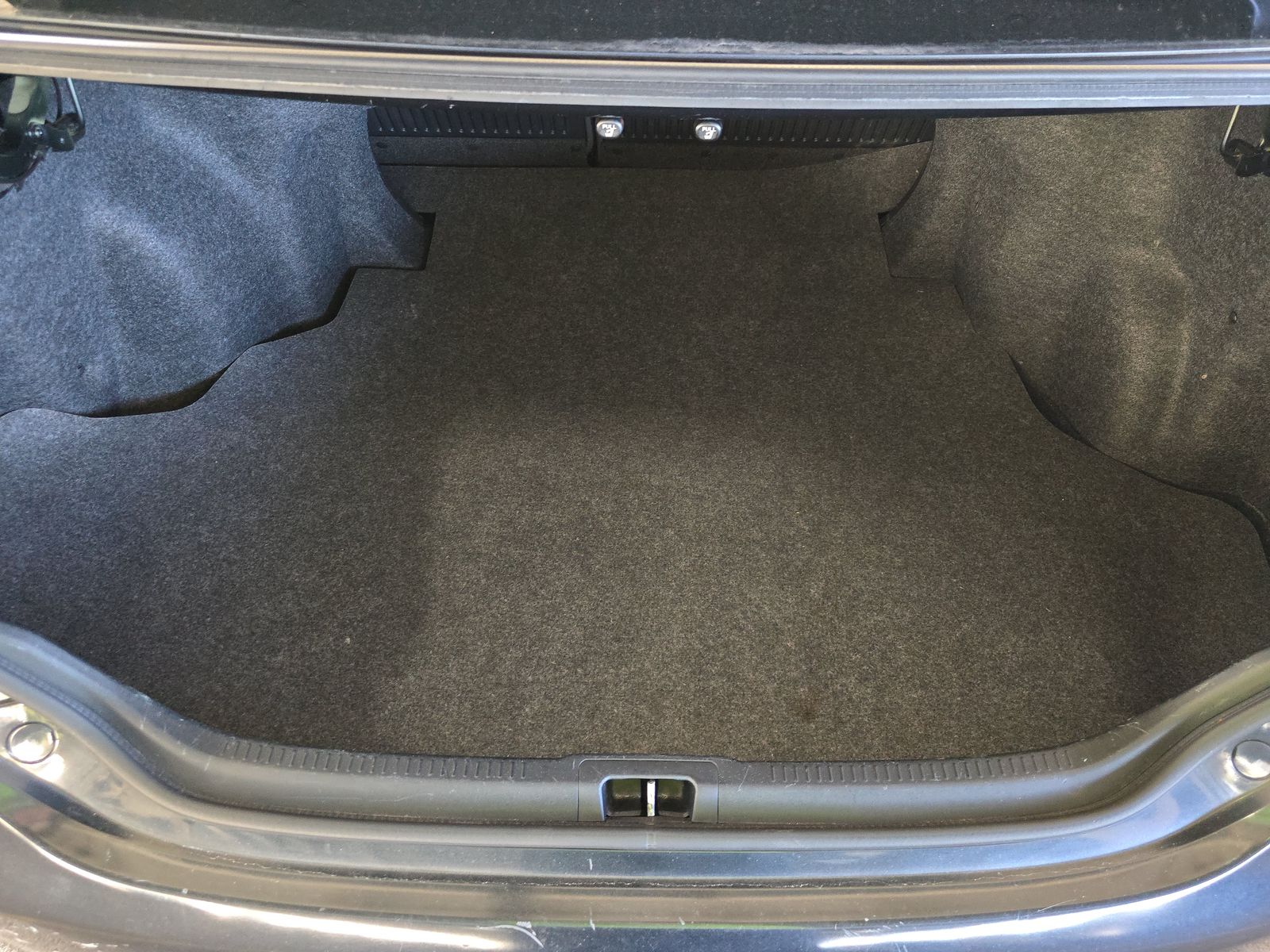 2012 Toyota Camry SE FWD