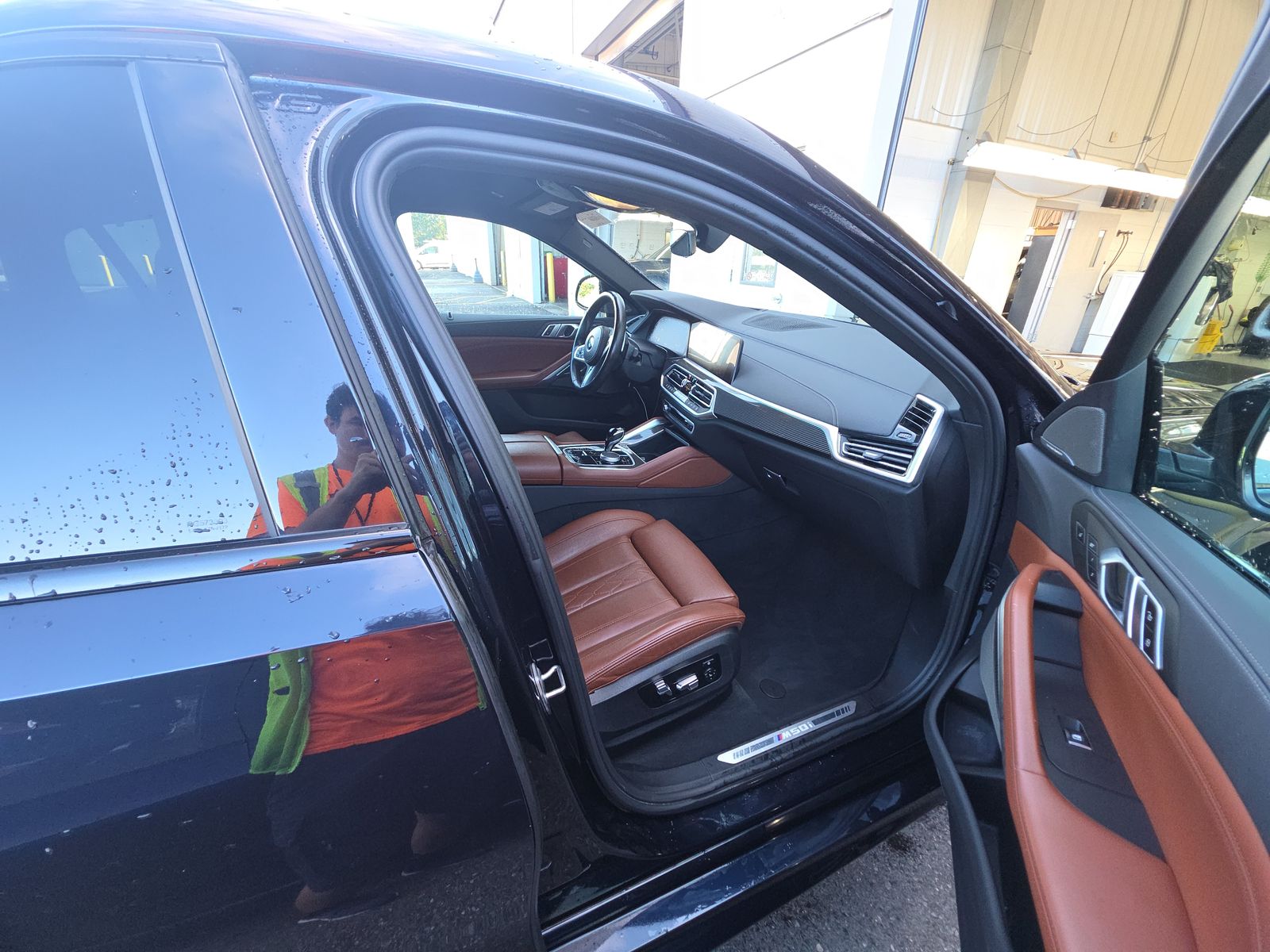 2022 BMW X6 M50i AWD