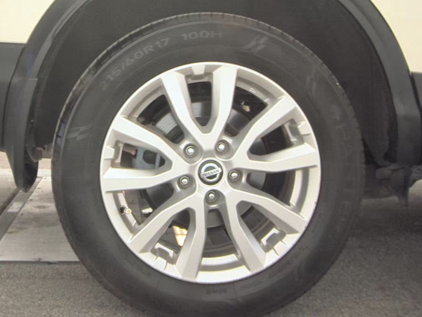 2020 Nissan Rogue Sport SV FWD