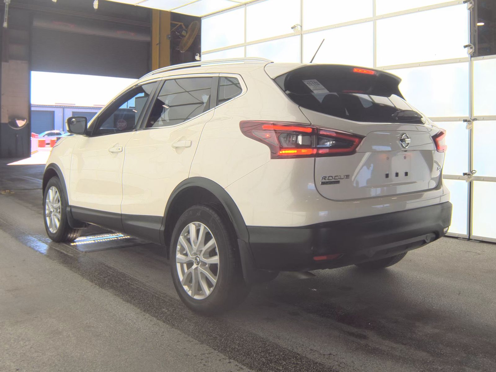 2020 Nissan Rogue Sport SV FWD