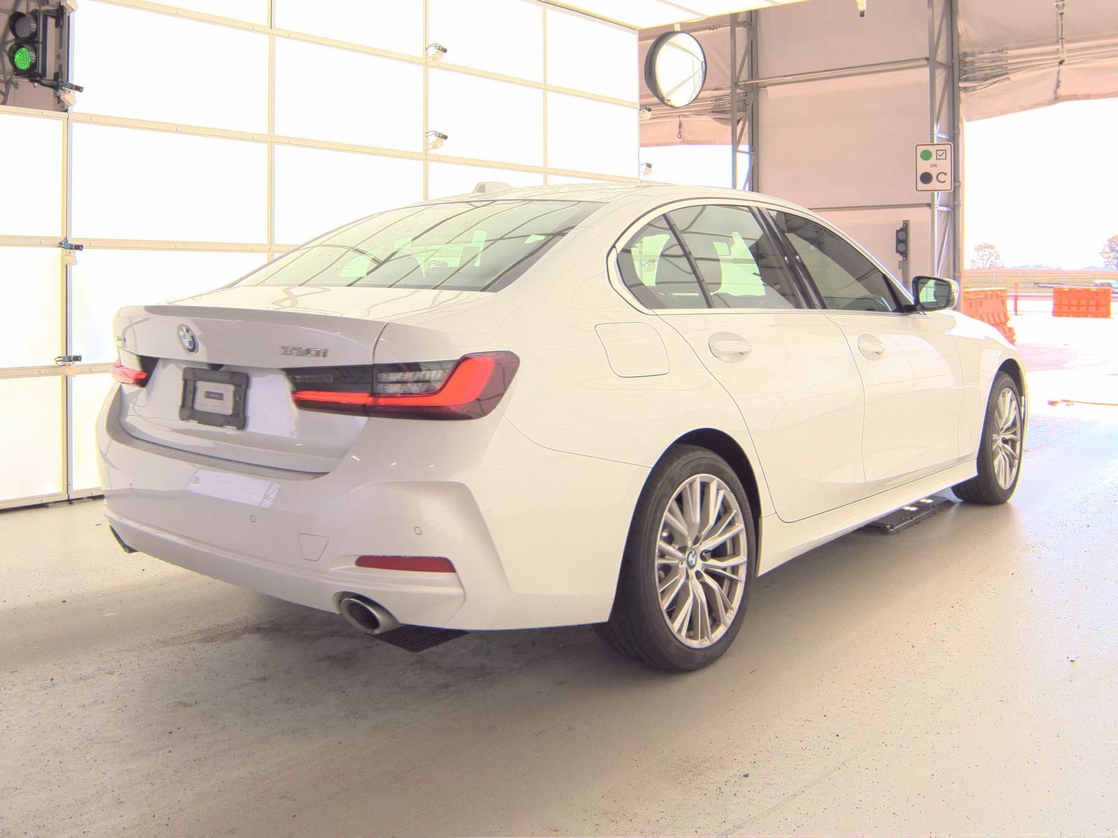 2024 BMW 3 Series 330i xDrive AWD