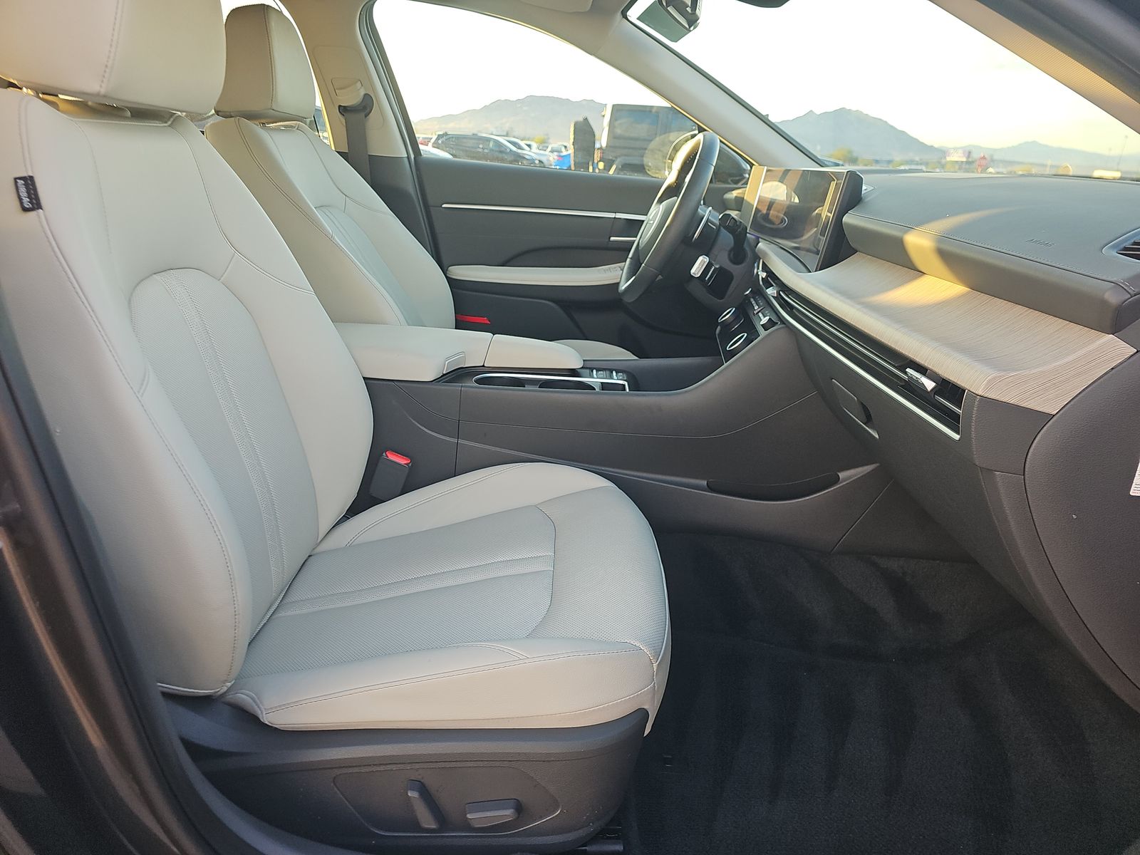 2024 Hyundai Sonata Hybrid Limited FWD