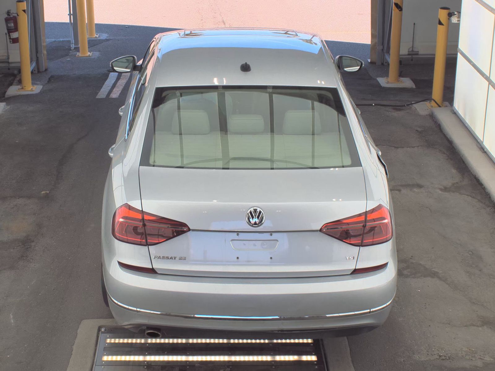 2018 Volkswagen Passat 2.0T SE FWD