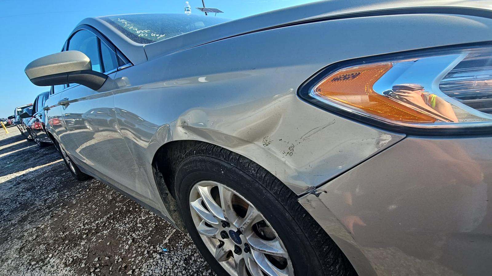 2016 Ford Fusion S FWD