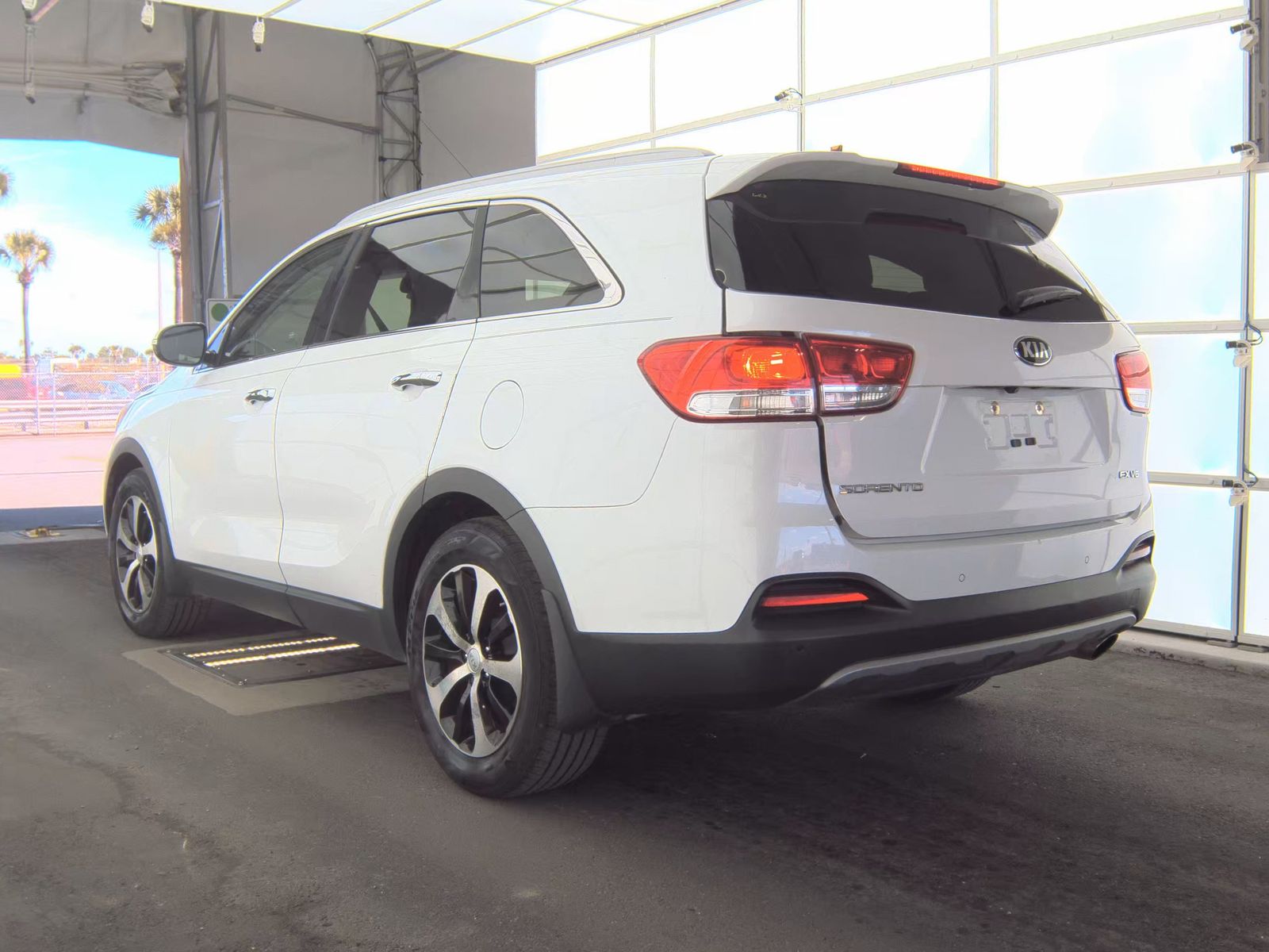 2017 Kia Sorento EX FWD