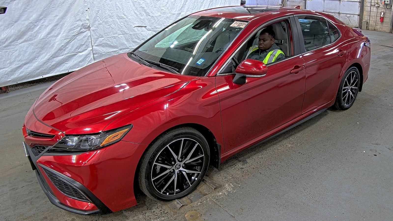 2022 Toyota Camry SE AWD