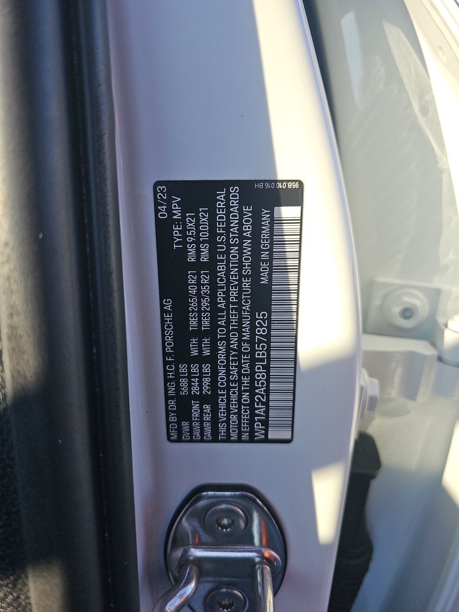 2023 Porsche Macan GTS AWD