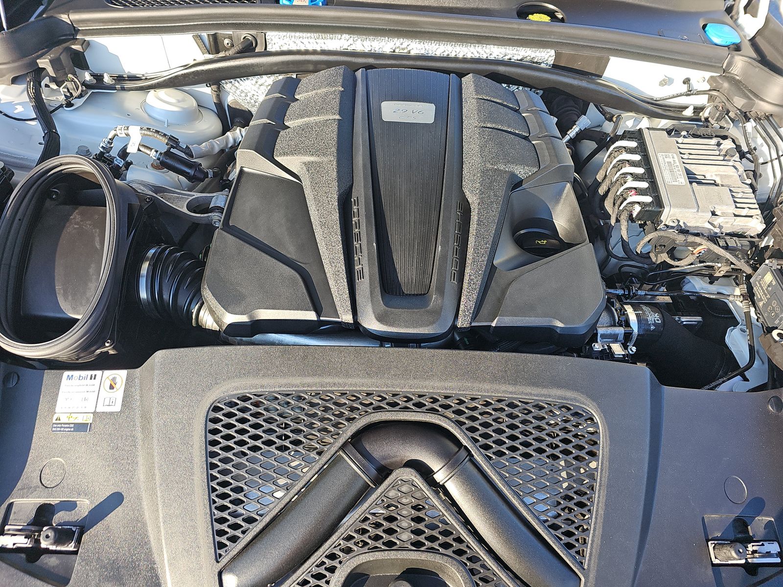 2023 Porsche Macan GTS AWD