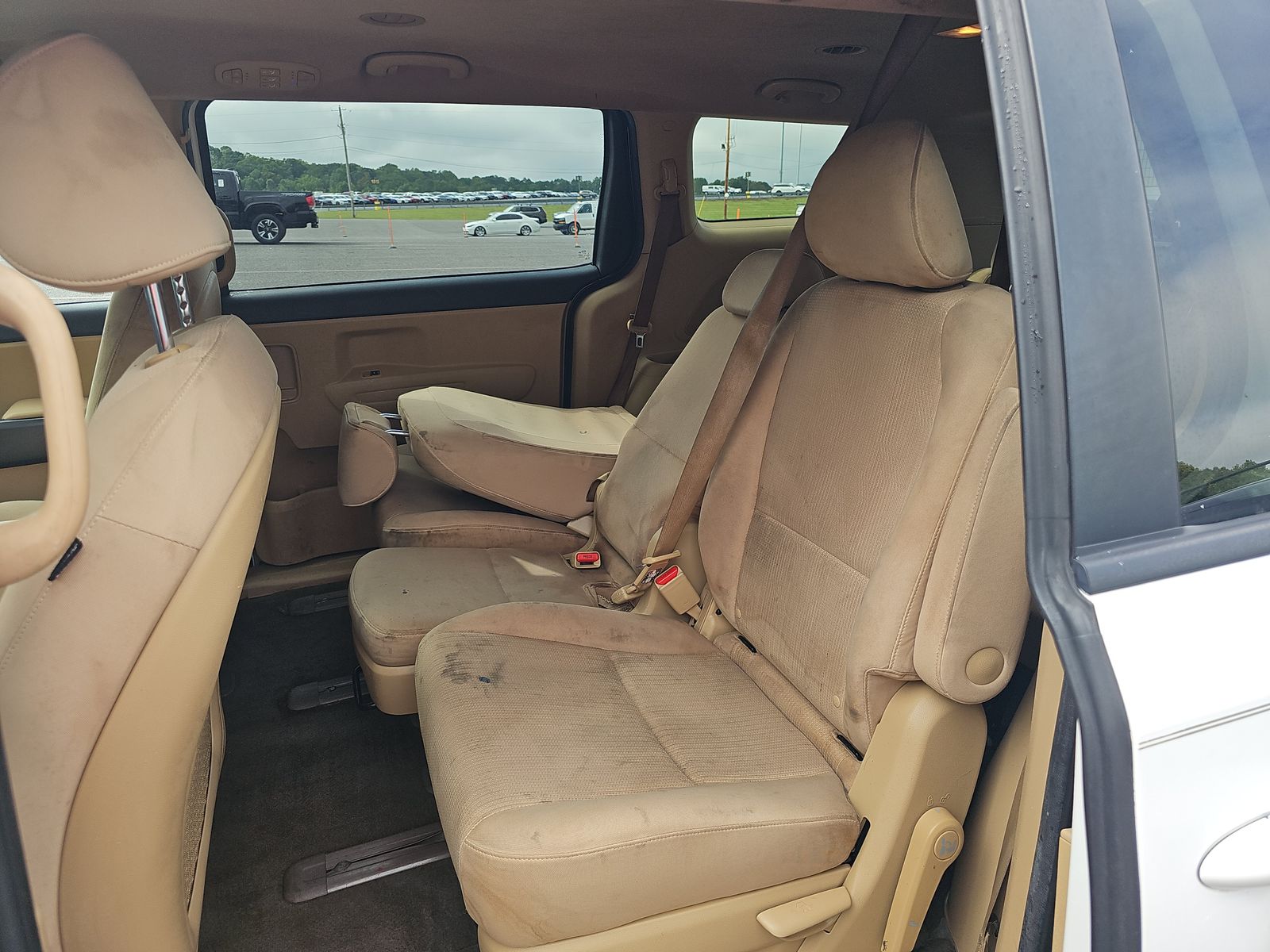 2020 Kia Sedona LX FWD