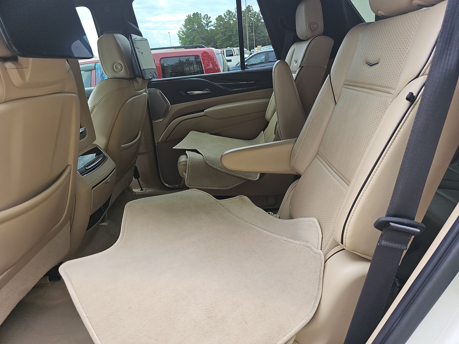 2021 Cadillac Escalade Premium Luxury AWD