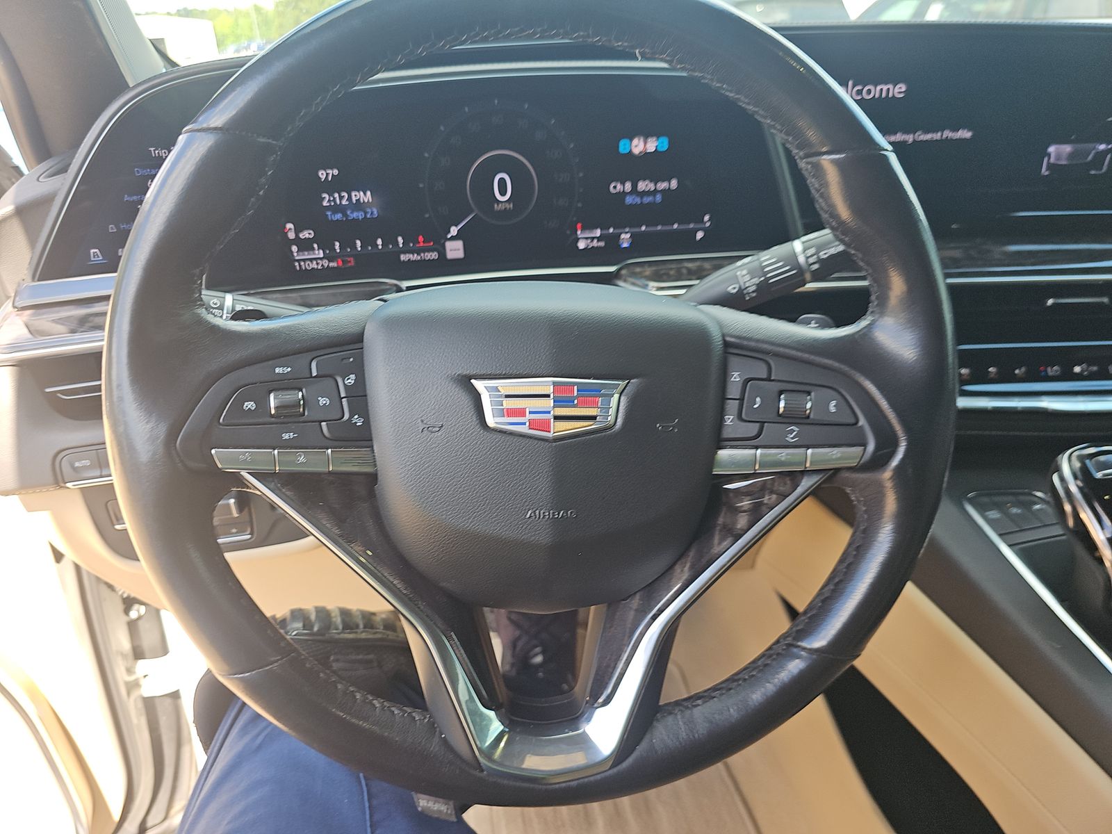 2021 Cadillac Escalade Premium Luxury AWD