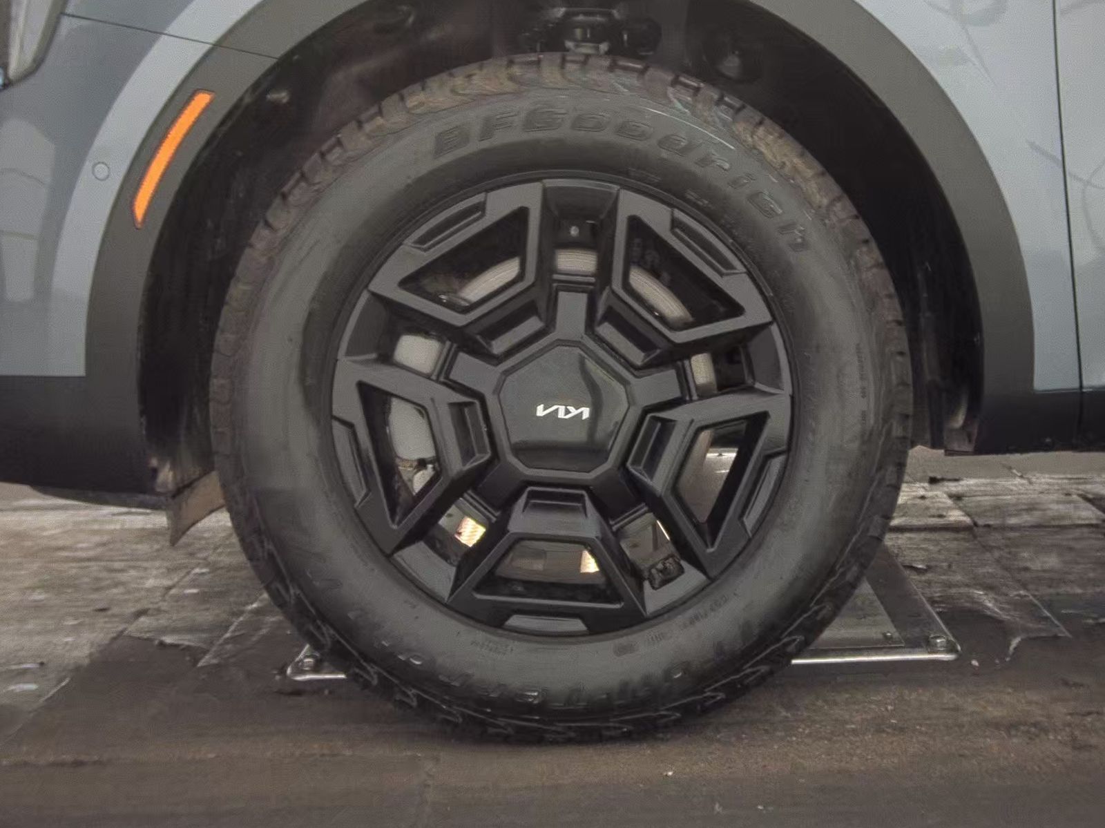 2024 Kia Sorento X-Pro SX Prestige AWD