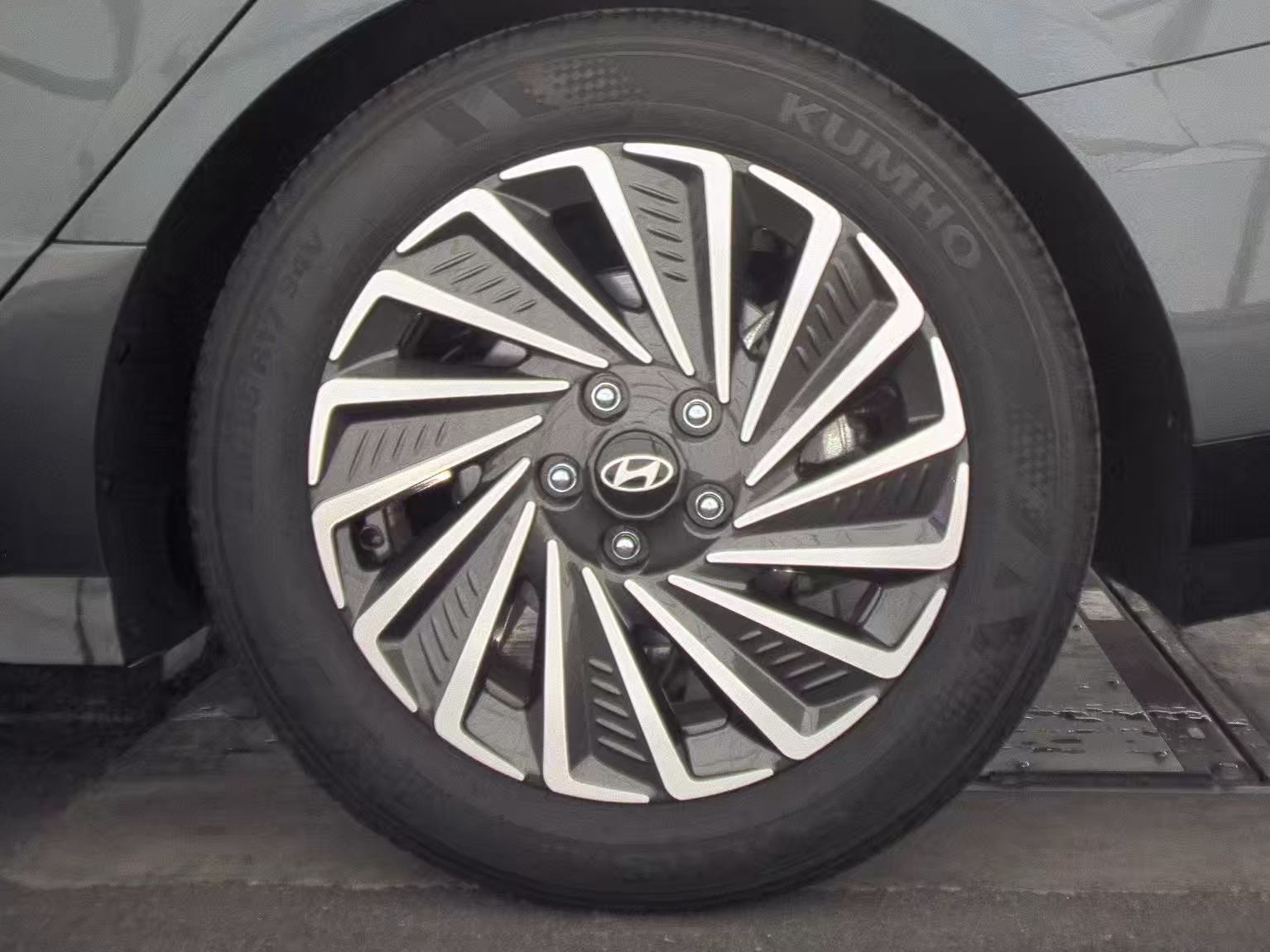 2024 Hyundai Sonata Hybrid Limited FWD