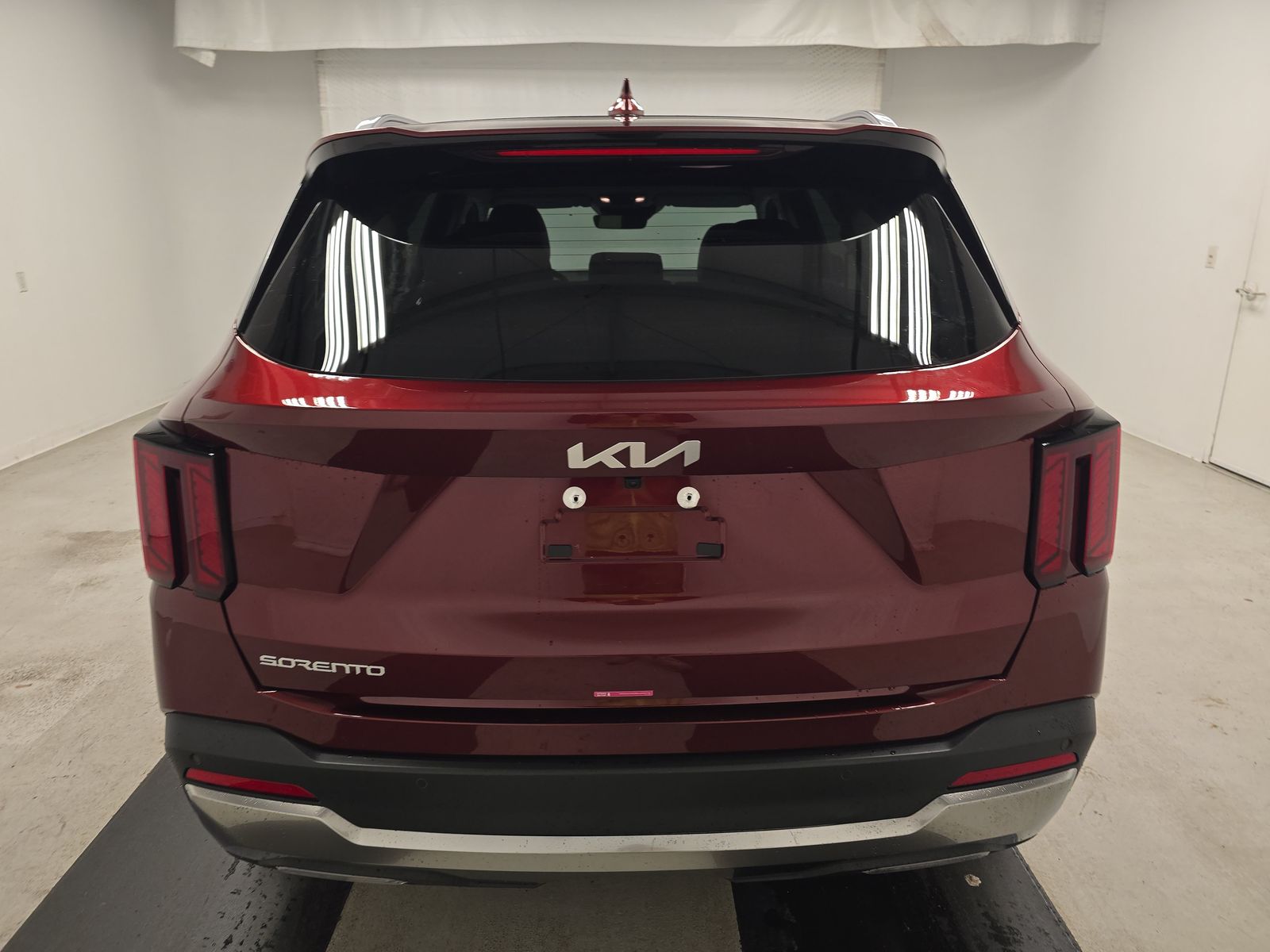 2025 Kia Sorento S FWD