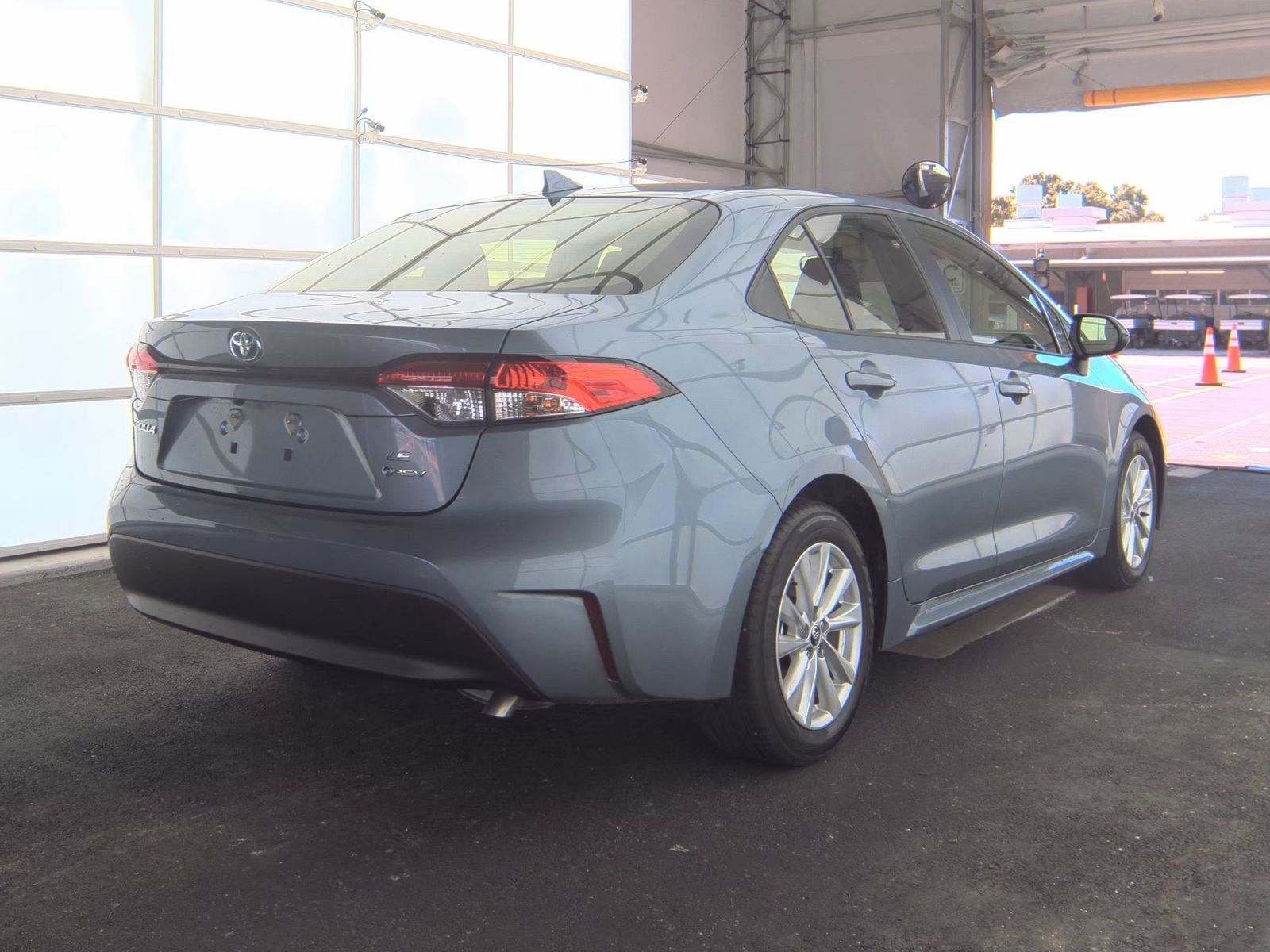 2025 Toyota Corolla Hybrid LE FWD