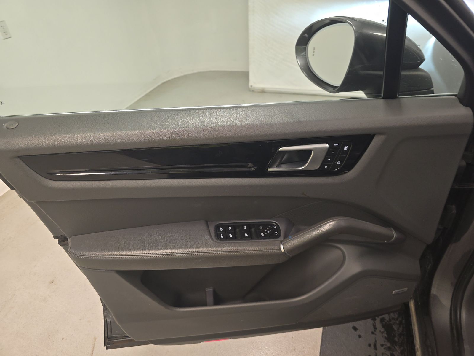 2022 Porsche Cayenne Base AWD