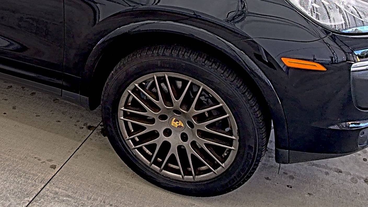 2017 Porsche Cayenne Platinum Edition AWD