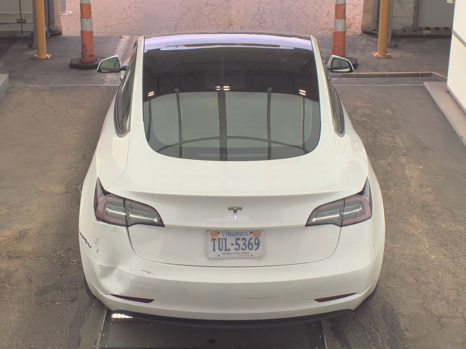 2022 Tesla Model 3 Standard Range FWD