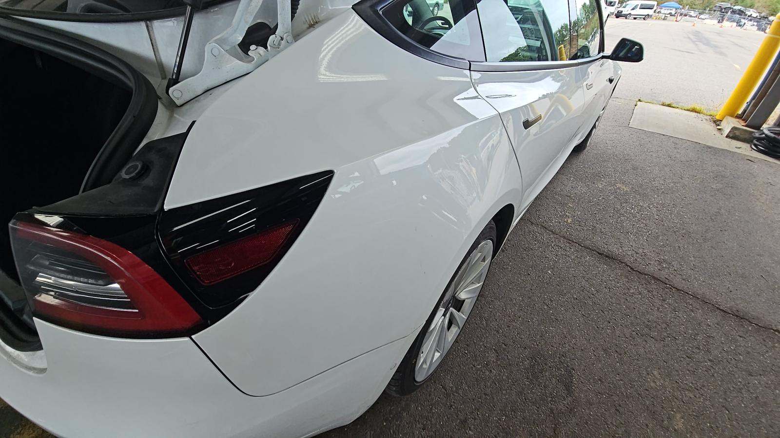 2022 Tesla Model 3 Standard Range FWD