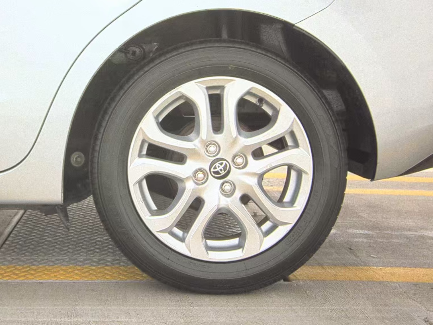 2017 Toyota Yaris iA FWD