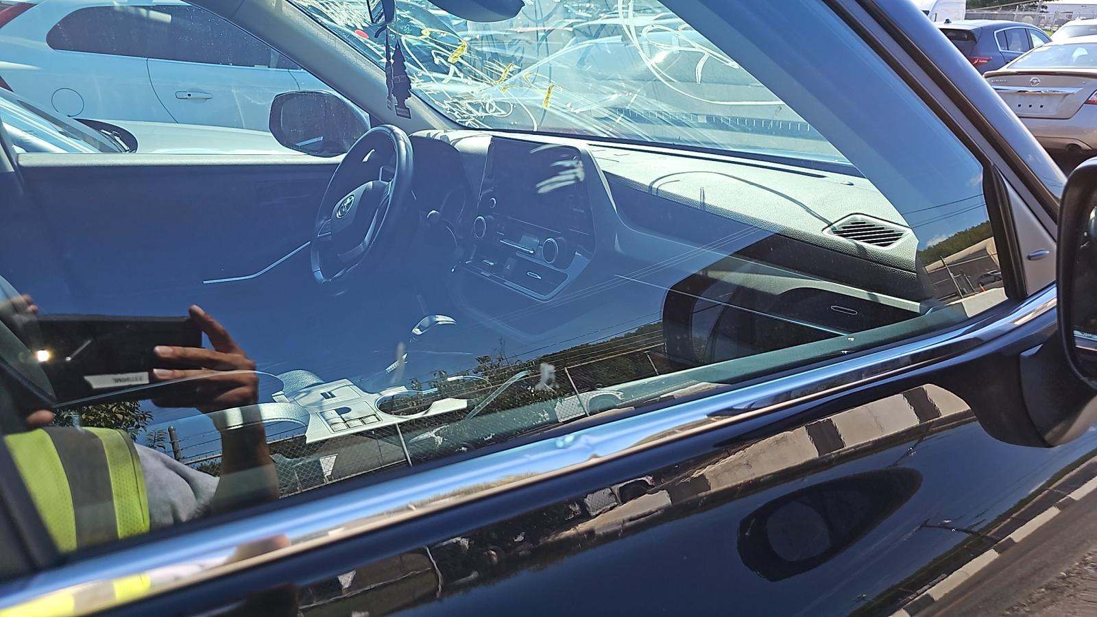 2023 Toyota Highlander Hybrid LE AWD