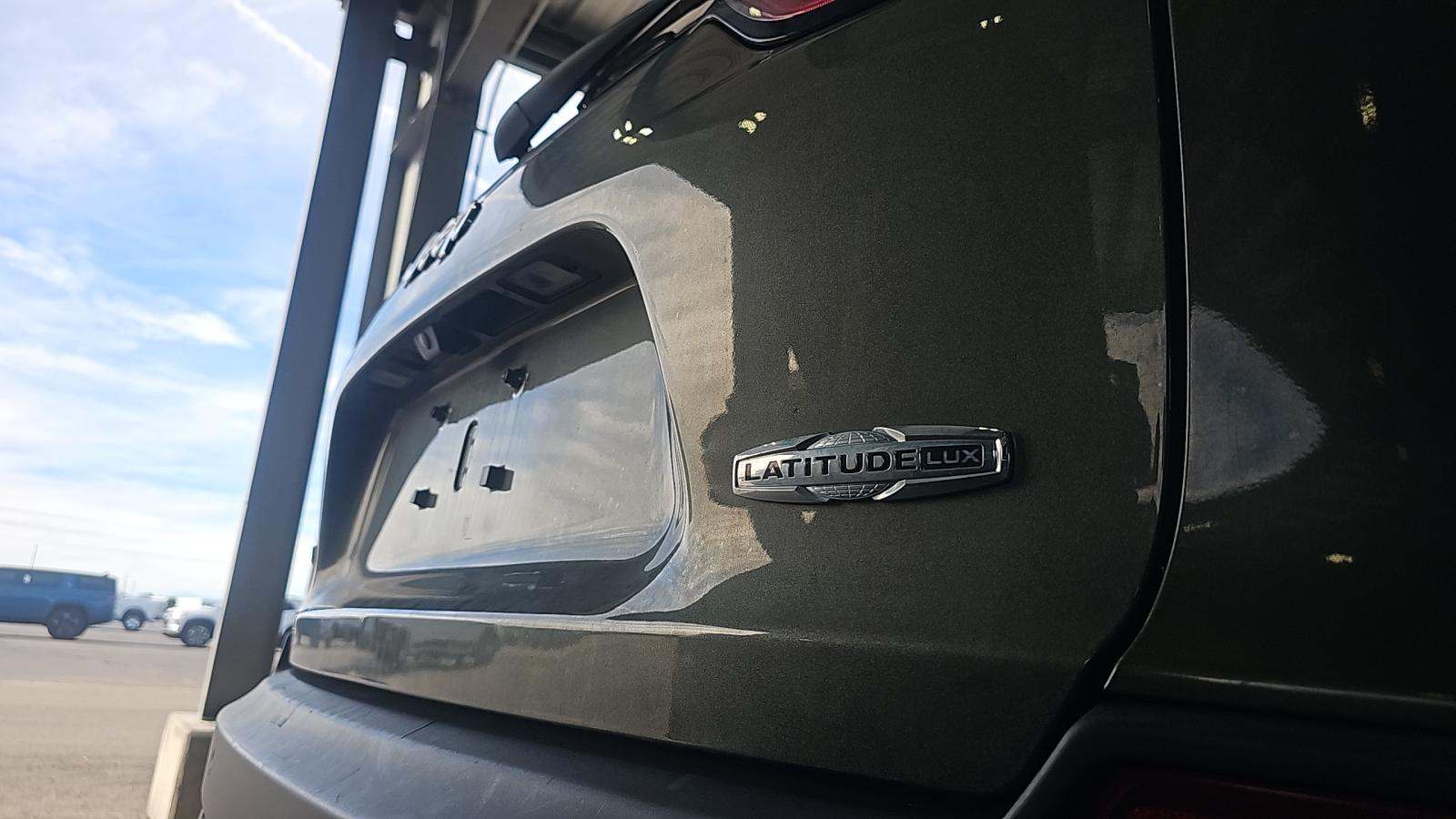 2021 Jeep Cherokee Latitude Lux AWD