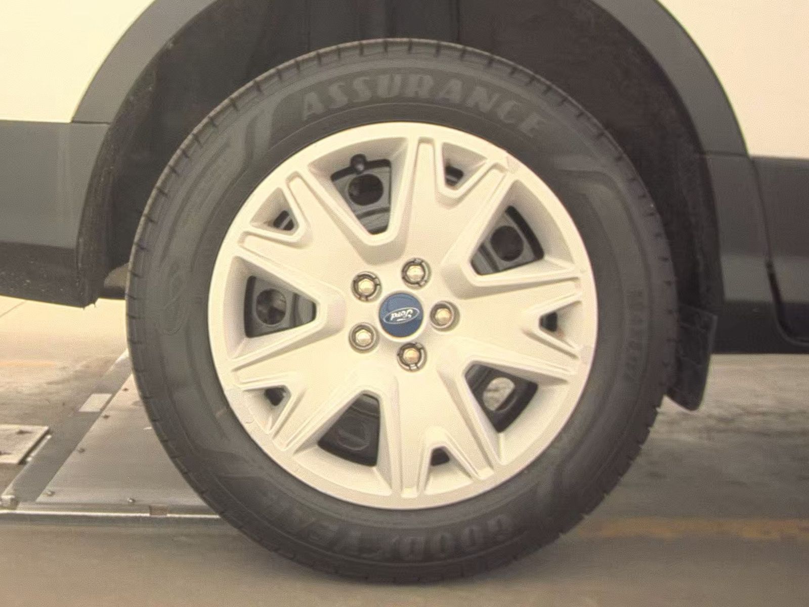 2014 Ford Escape S FWD