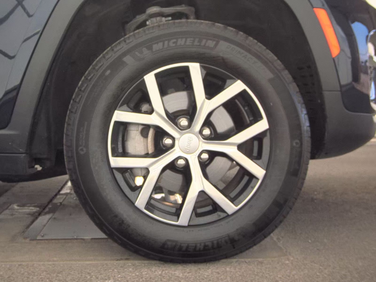 2024 Jeep Grand Cherokee Limited AWD