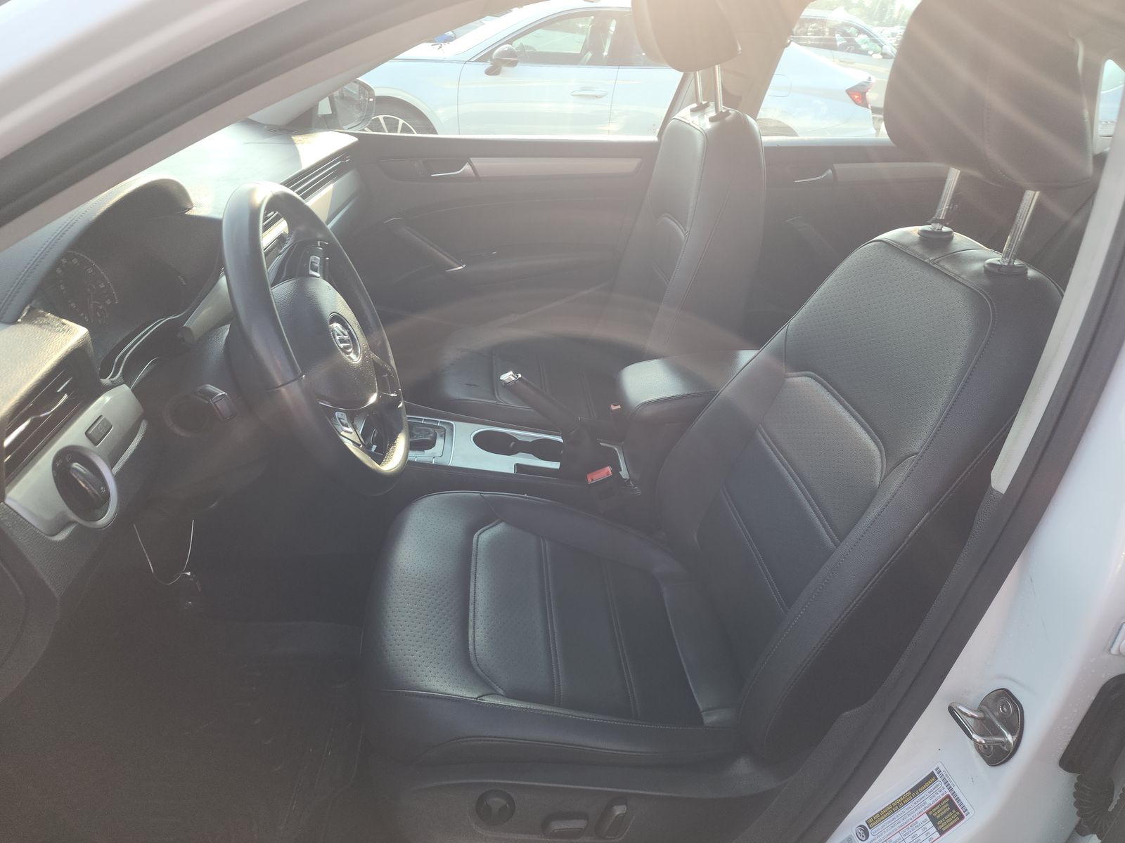 2021 Volkswagen Passat 2.0T SE FWD