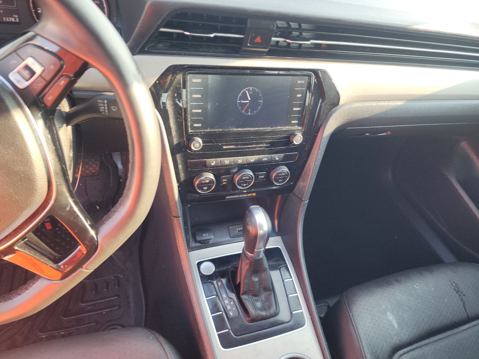 2021 Volkswagen Passat 2.0T SE FWD