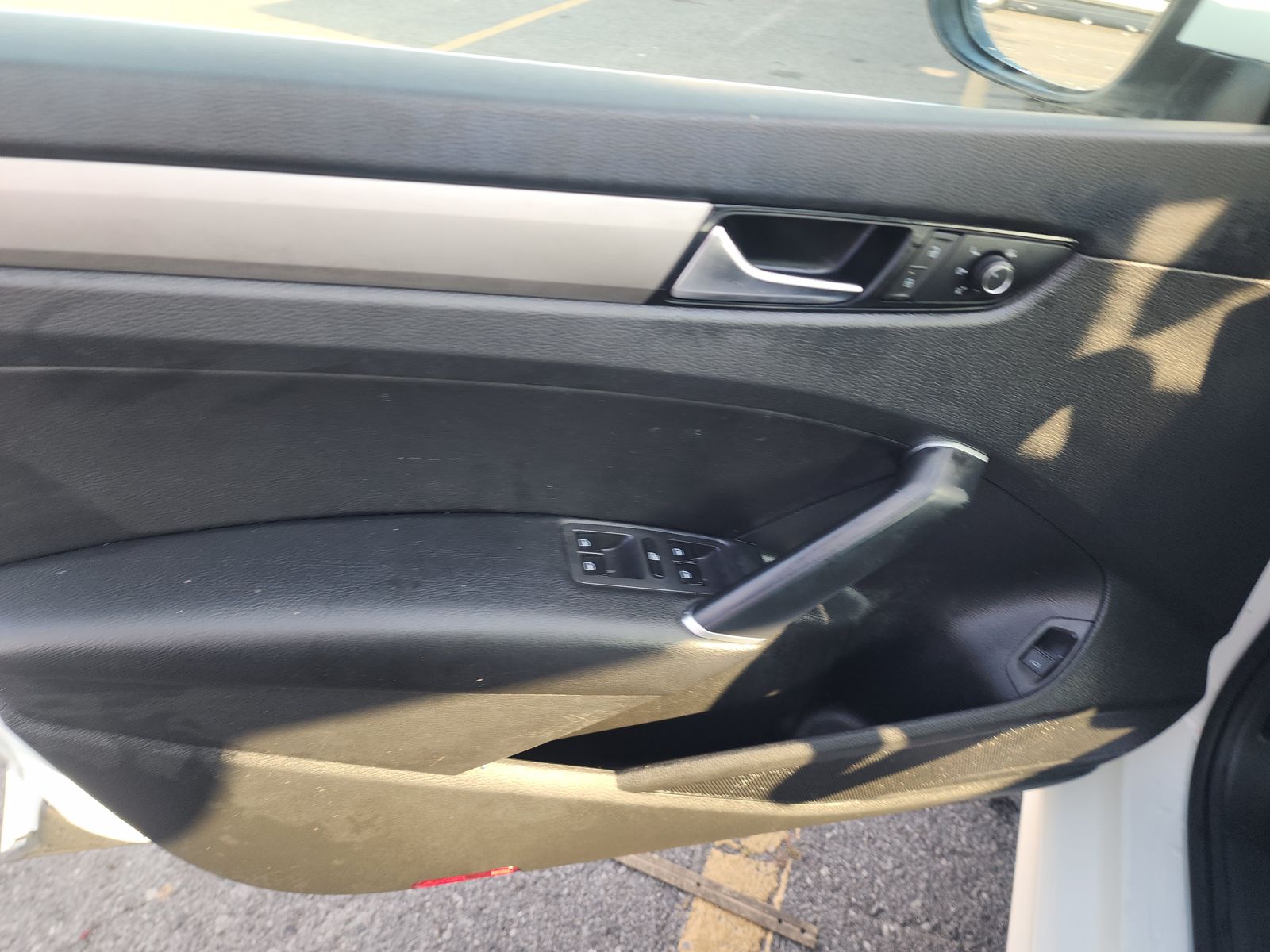 2021 Volkswagen Passat 2.0T SE FWD