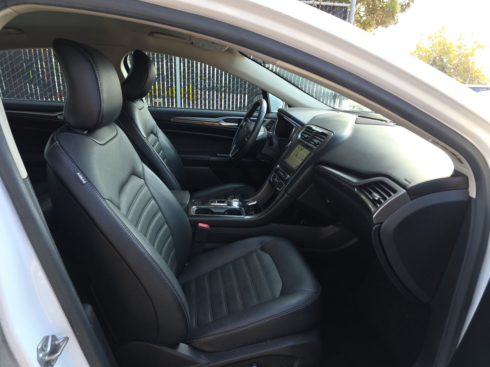 FORD FUSION - 9