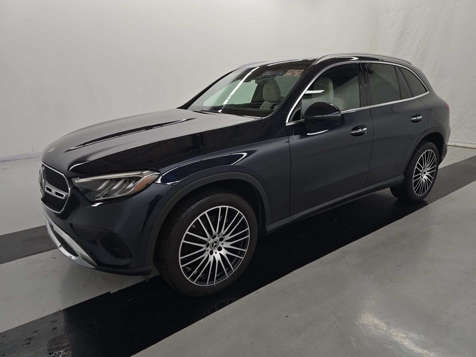 2024 Mercedes-Benz GLC GLC 300 RWD