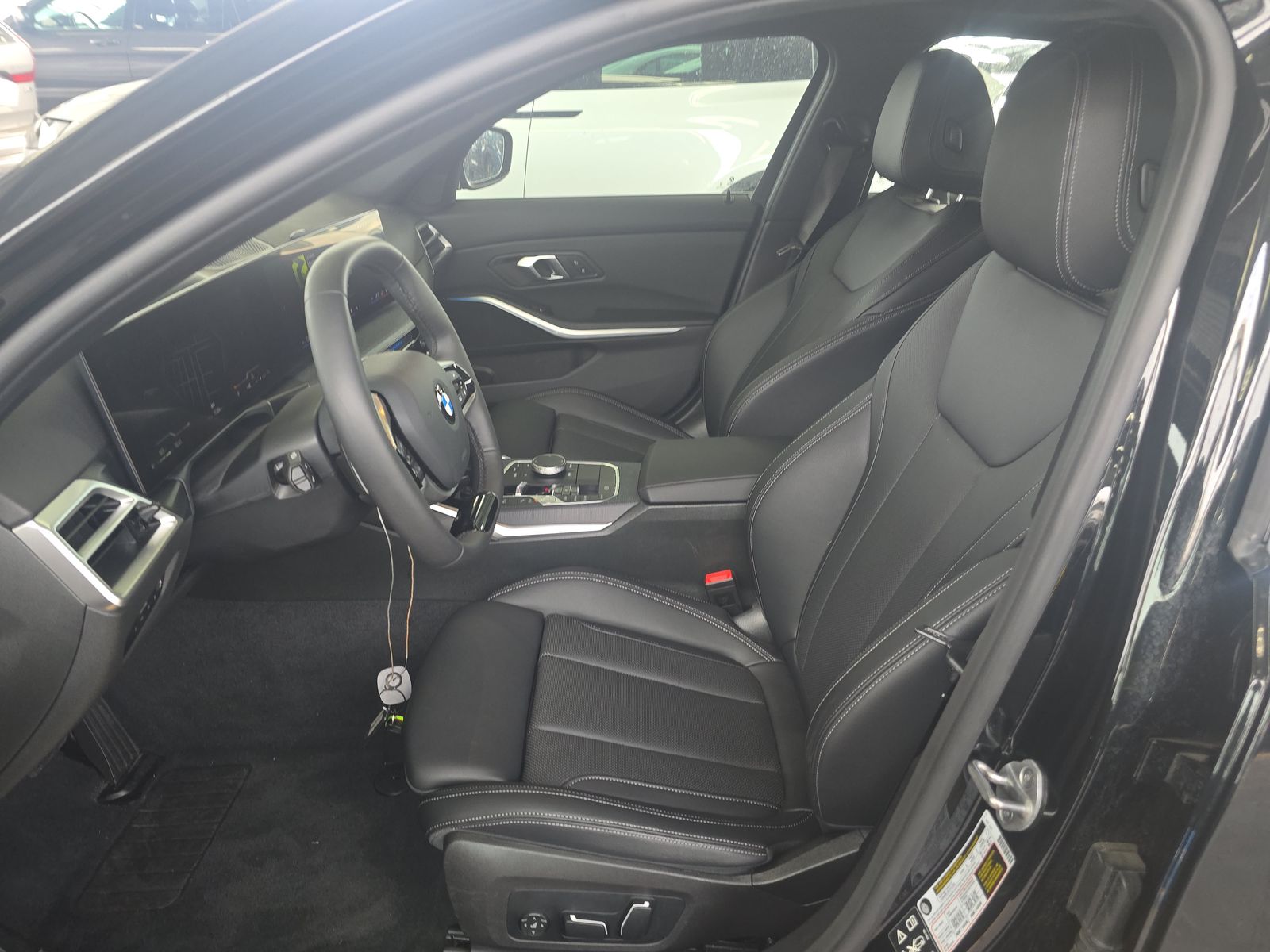 2025 BMW 3 Series 330i xDrive AWD