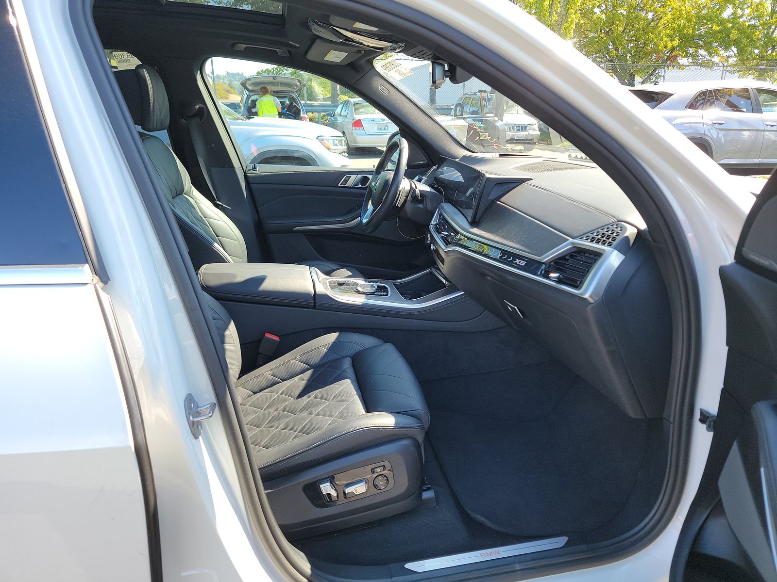 2025 BMW X5 xDrive40i AWD