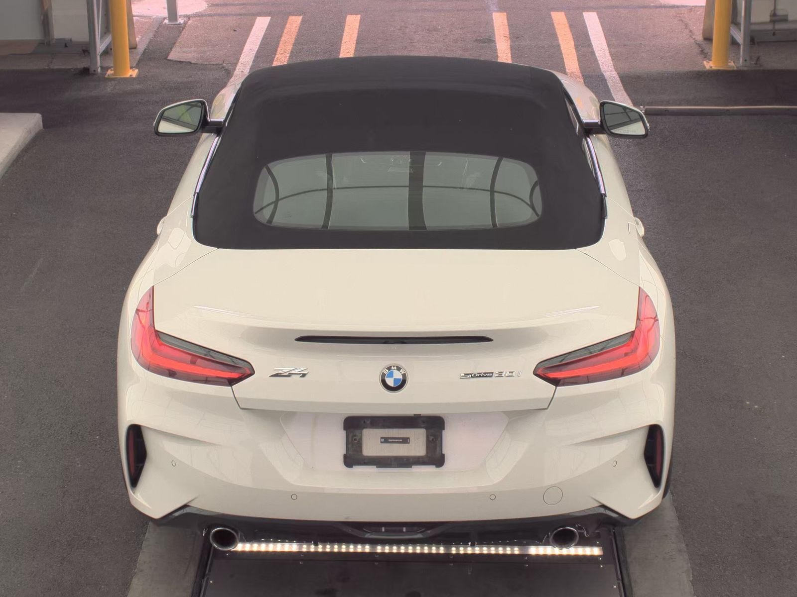 2025 BMW Z4 sDrive30i RWD