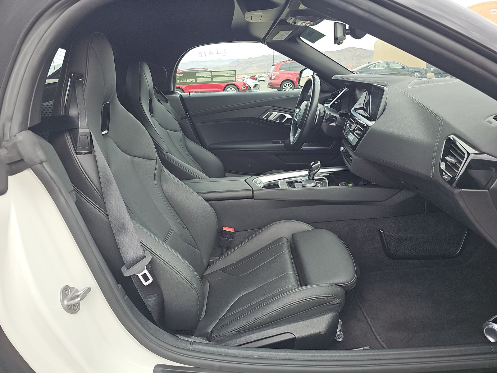 2025 BMW Z4 sDrive30i RWD