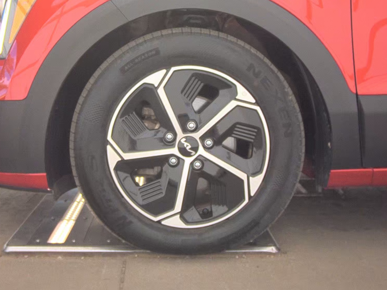 2023 Kia Niro EX FWD