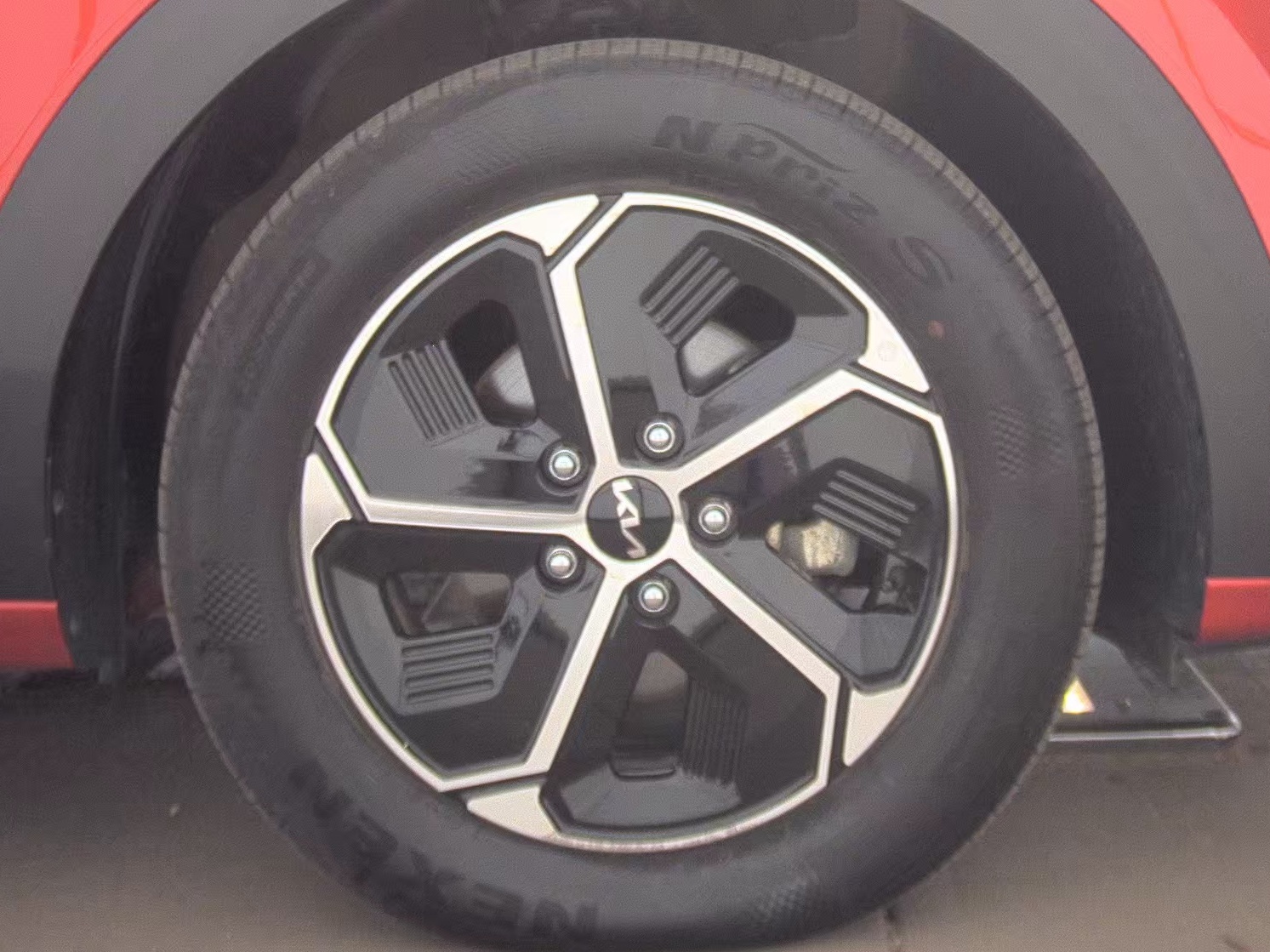 2023 Kia Niro EX FWD