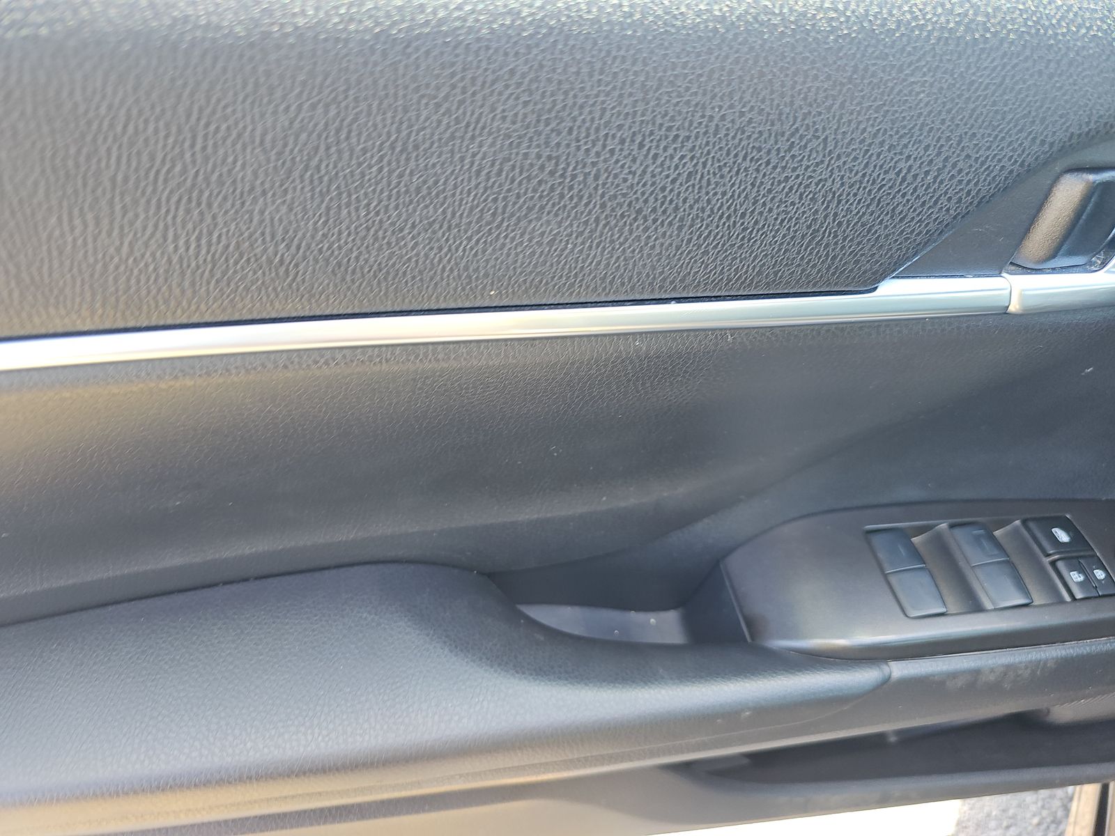 2024 Toyota Camry SE FWD