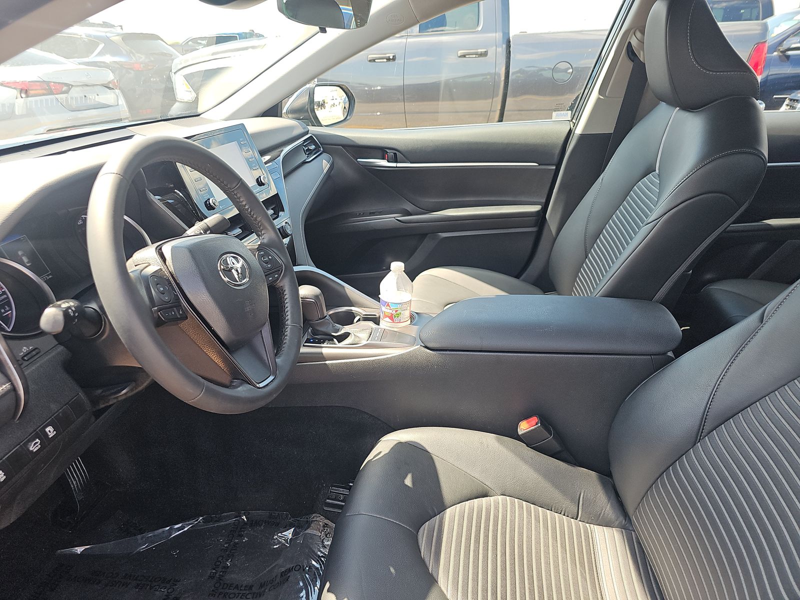 2024 Toyota Camry SE FWD