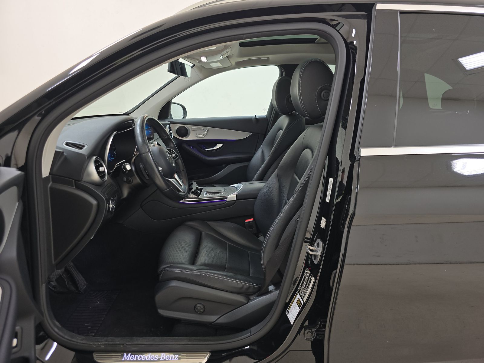 2021 Mercedes-Benz GLC GLC 300 RWD