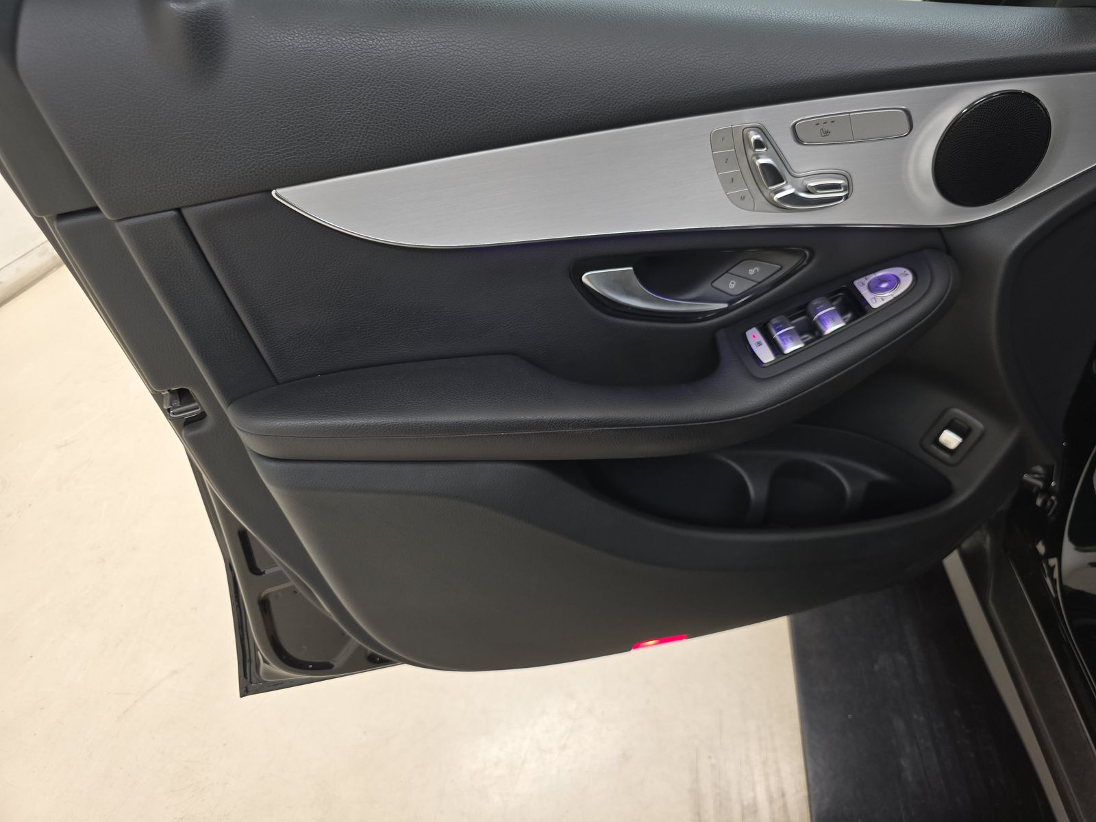 2021 Mercedes-Benz GLC GLC 300 RWD