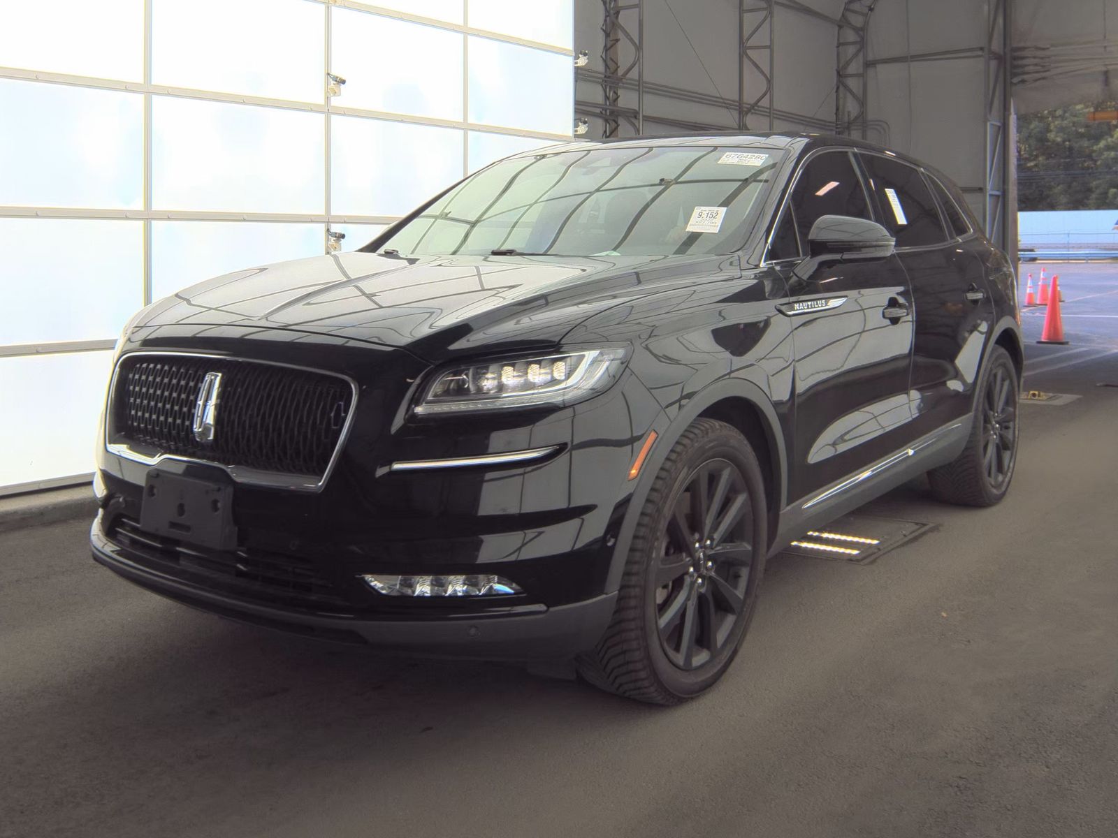 2022 Lincoln Nautilus Reserve AWD